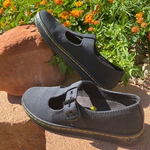 WOOLWICH CANVAS, Dr Martens.